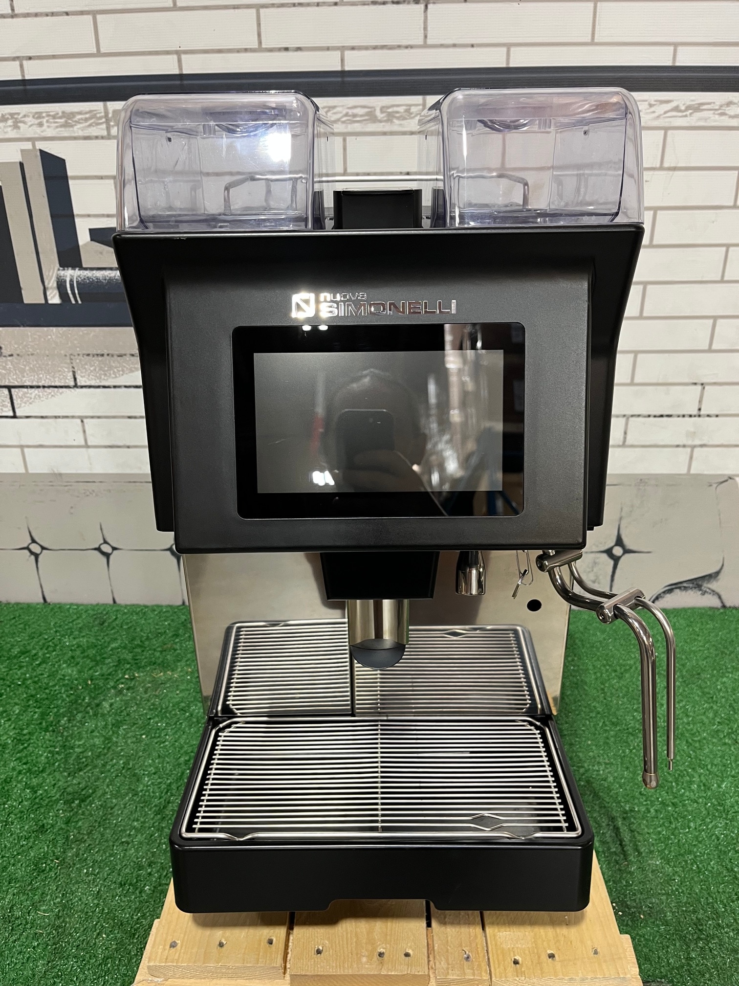 Demo Machine